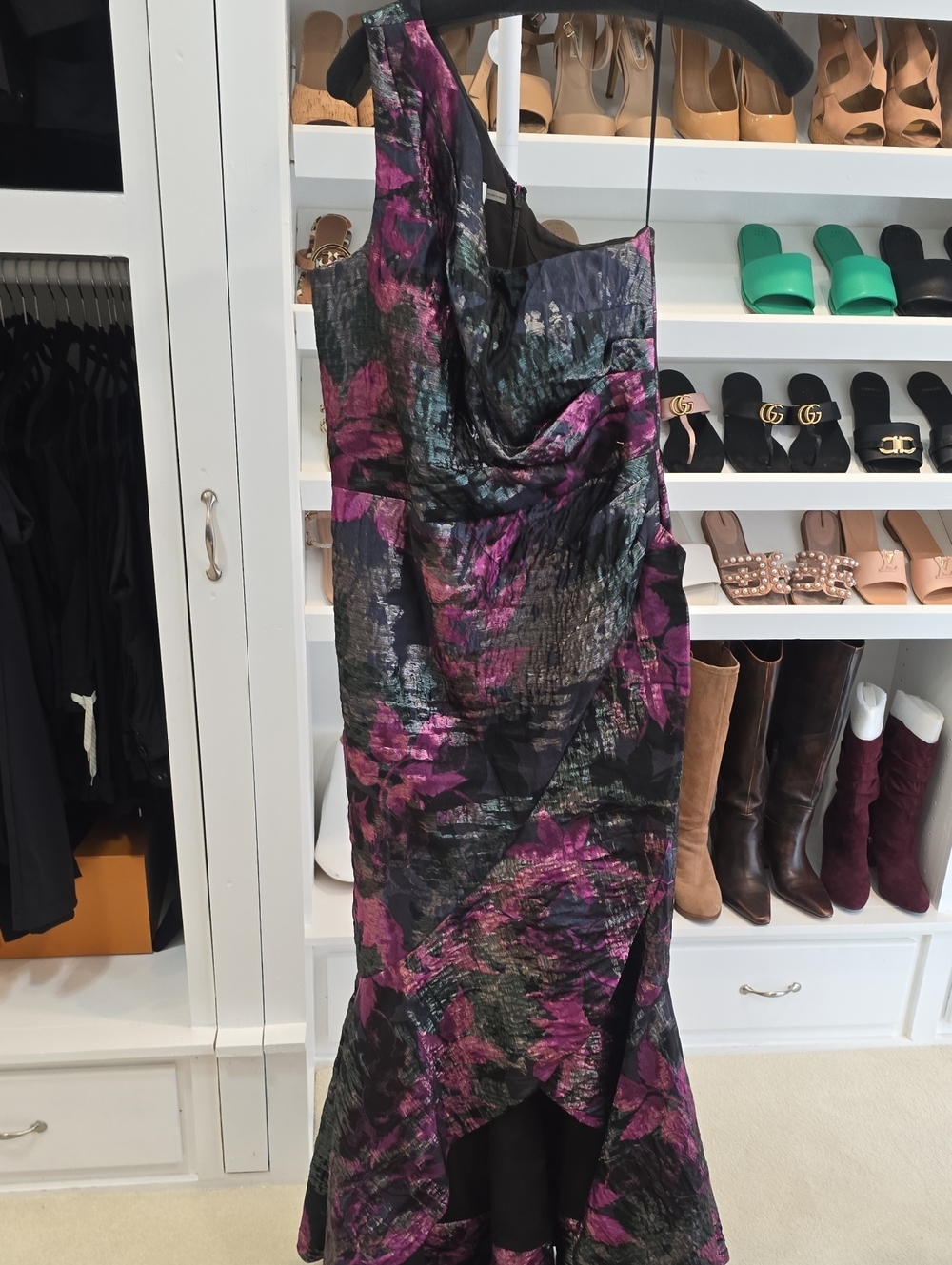 Rickie Freeman  Asymmetric One-Shoulder Floral Evening Dress in Multi-Color